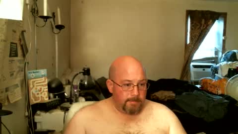 Snapshot of slavejim518 chatting on May 2026 10:05:01 PM slavejim online show from May 2026 10:05:01 PM