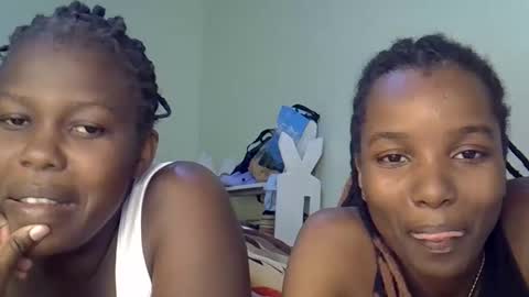 sleciah online show from January 2026 07:38:01 PM