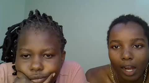 sleciah online show from January 2026 09:03:01 AM