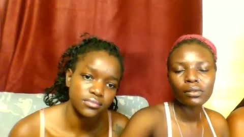 Snapshot of sleek_ass chatting on February 2025 03:43:02 PM sleek_ass online show from February 2025 03:43:02 PM