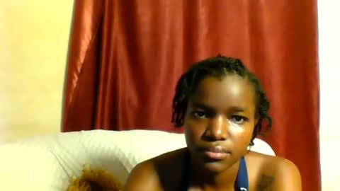 Snapshot of sleek_ass chatting on February 2025 10:59:01 AM sleek_ass online show from February 2025 10:59:01 AM