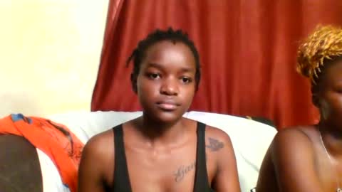 Snapshot of sleek_ass chatting on March 2025 10:31:02 PM sleek_ass online show from March 2025 10:31:02 PM