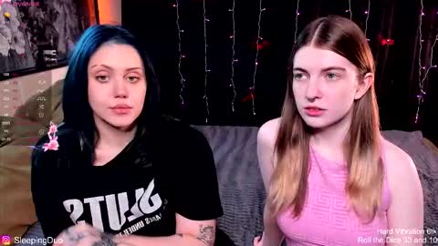 Hi We are Iva and Angela Nice to meet u 3 online show from November 2025 01:13:01 PM