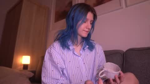 Sonya online show from December 2025 09:32:02 PM