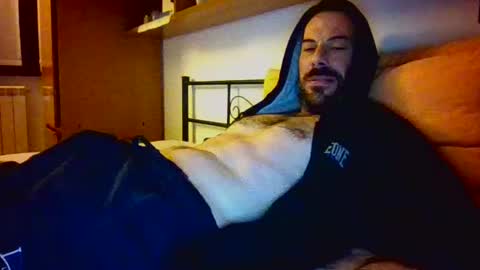 Snapshot of slevin1983 chatting on March 2026 11:53:01 PM slevin online show from March 2026 11:53:01 PM