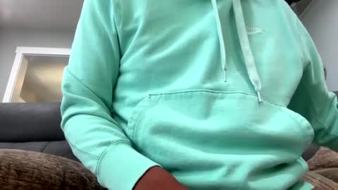 slick2285 online show from September 2025 07:03:01 PM