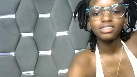 cutie online show from November 2025 11:16:02 PM