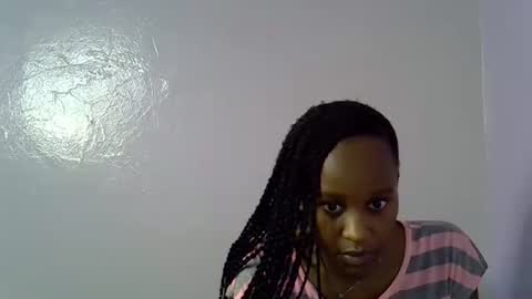 Snapshot of slim_alicia chatting on October 2025 01:20:01 PM Alicia online show from October 2025 01:20:01 PM