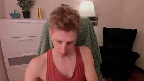 Andy online show from November 2025 08:34:02 PM