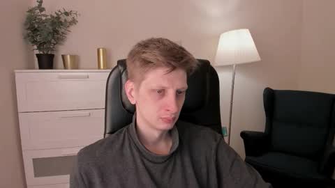 Andy online show from March 2026 08:34:02 PM