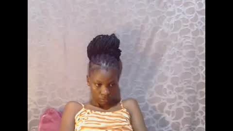 Snapshot of slim_girl01 chatting on January 2025 07:24:01 PM slim_girl01 online show from January 2025 07:24:01 PM