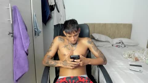 slim_master12 online show from February 2026 09:11:01 PM