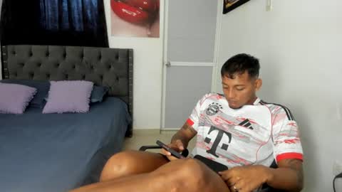slim_master12 online show from June 2026 06:21:02 PM