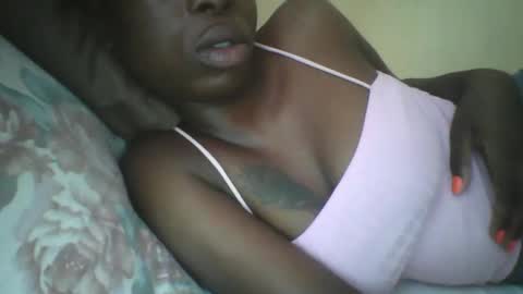 slim_petite_ebony online show from February 2025 07:45:01 AM