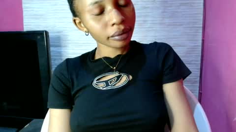 Snapshot of slimass31 chatting on July 2026 12:12:01 AM slimass31 online show from July 2026 12:12:01 AM
