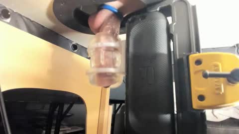 Snapshot of slimguerrilla chatting on April 2026 02:45:02 AM Slimguerrilla online show from April 2026 02:45:02 AM