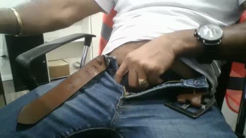 Snapshot of slimjimorange9 chatting on October 2025 07:22:01 PM slimjimorange9 online show from October 2025 07:22:01 PM