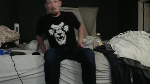 Snapshot of slimjp chatting on April 2026 02:47:02 AM slimjp online show from April 2026 02:47:02 AM