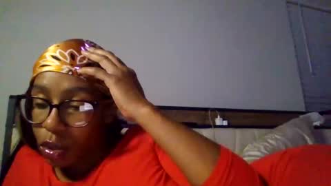 Snapshot of slimmmgooodiexoxo chatting on December 2024 11:32:01 PM slimmmgooodiexoxo online show from December 2024 11:32:01 PM