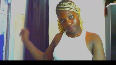 TINA online show from October 2025 07:21:02 PM