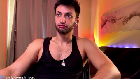 Snapshot of slimvers chatting on November 2025 07:06:02 AM Art online show from November 2025 07:06:02 AM