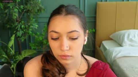 Snapshot of slow_flower chatting on March 2026 12:10:02 PM Emilia online show from March 2026 12:10:02 PM