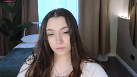 Snapshot of slow_flower chatting on April 2026 12:17:02 PM Emilia online show from April 2026 12:17:02 PM