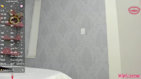 Paola  online show from March 2025 03:15:02 PM