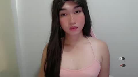 FRANCINE online show from November 2025 06:02:02 AM