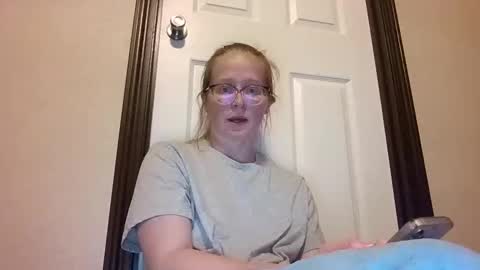 Slutty redhead3 online show from October 2025 12:11:02 AM