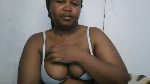 slutty_shan online show from October 2025 04:24:01 AM