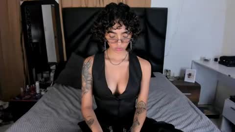 Snapshot of slutty_venus7 chatting on July 2026 12:53:01 AM slutty_venus7 online show from July 2026 12:53:01 AM