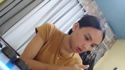 Snapshot of sluttychie chatting on April 2026 04:46:01 AM CHIE CHIE online show from April 2026 04:46:01 AM