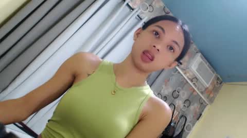 Snapshot of sluttychie chatting on April 2026 09:39:33 PM CHIE CHIE online show from April 2026 09:39:33 PM