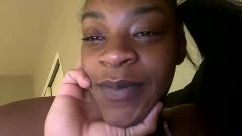 Snapshot of sluttyduchess1 chatting on April 2026 06:00:02 AM sluttyduchess1 online show from April 2026 06:00:02 AM