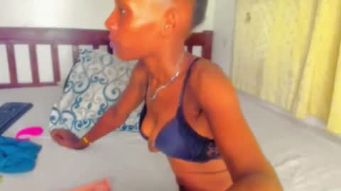 Snapshot of sluttysam_ chatting on November 2025 03:16:02 AM Sexyslutt online show from November 2025 03:16:02 AM