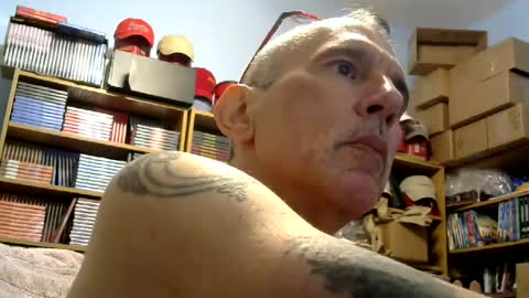 sluttyslave81 online show from June 2026 07:00:01 AM