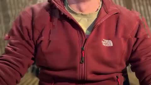 Snapshot of slvbcn75 chatting on January 2025 05:39:01 PM slvbcn75 online show from January 2025 05:39:01 PM