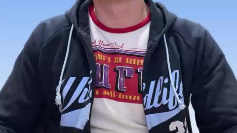 Snapshot of slvbcn75 chatting on November 2025 08:47:02 PM slvbcn75 online show from November 2025 08:47:02 PM