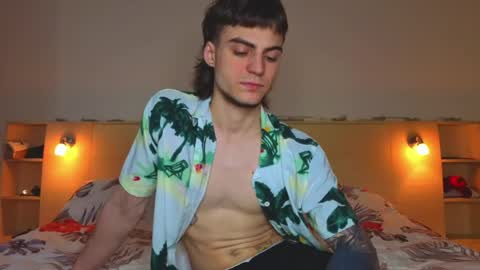 Gus online show from May 2026 02:22:01 PM