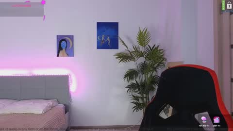 Emily online show from December 2024 09:02:01 PM