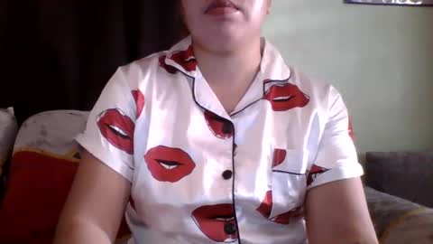 Snapshot of small_boobs59 chatting on March 2025 02:03:01 AM Lovewella online show from March 2025 02:03:01 AM