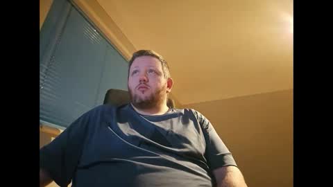 Snapshot of smallone19832 chatting on January 2025 07:15:01 AM smallone19832 online show from January 2025 07:15:01 AM