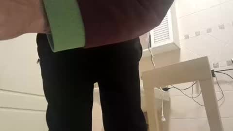 smallone8825 online show from January 2026 08:38:01 AM