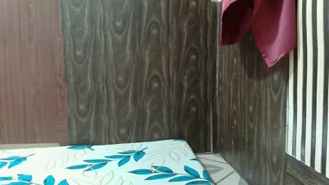 Snapshot of smalltitsbabe18 chatting on December 2025 01:00:01 AM smalltitsbabe18 online show from December 2025 01:00:01 AM