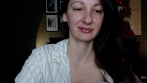 Snapshot of smalltittsbigsoul chatting on February 2026 05:55:01 AM Anna no bbbbybybbabebyy just Anna. And dont call me mom please. online show from February 2026 05:55:01 AM