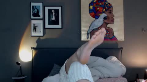 Snapshot of smalltittsbigsoul chatting on February 2026 06:36:02 AM Anna no bbbbybybbabebyy just Anna. And dont call me mom please. online show from February 2026 06:36:02 AM