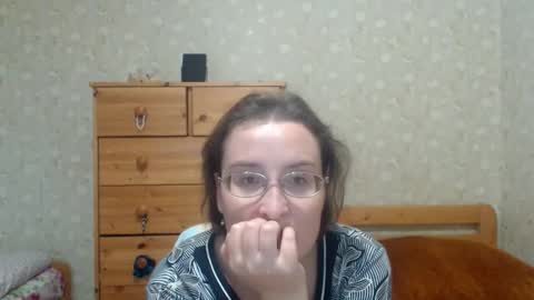 smart_rose online show from September 2025 02:33:02 PM