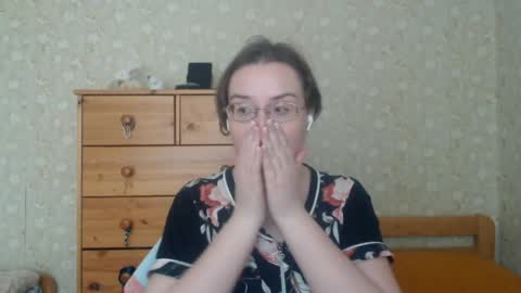 smart_rose online show from April 2026 12:35:02 PM