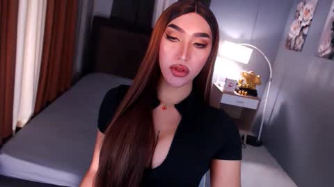 Snapshot of smasherqueen chatting on April 2026 01:11:01 PM smasherqueen online show from April 2026 01:11:01 PM